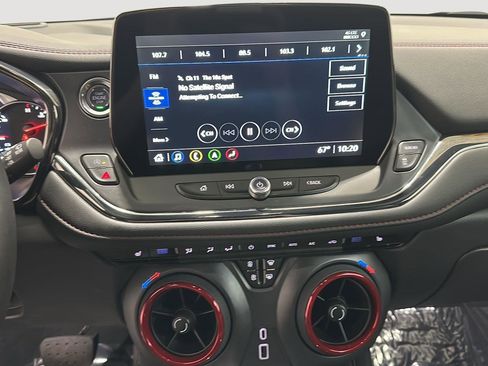 Used 2025 Chevrolet Blazer RS image 13