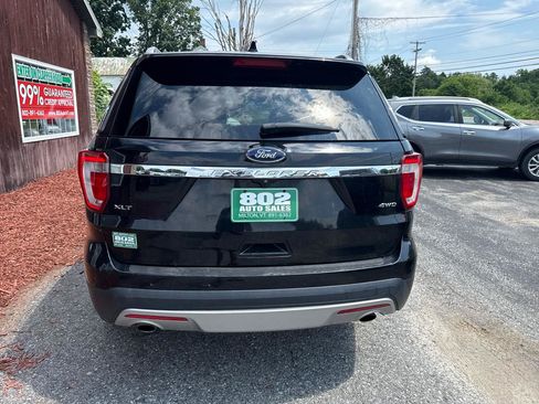 Used 2016 Ford Explorer XLT w/ Equipment Group 202A AWD/4WD image 6