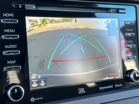 Certified 2020 Toyota Sienna Limited image 19