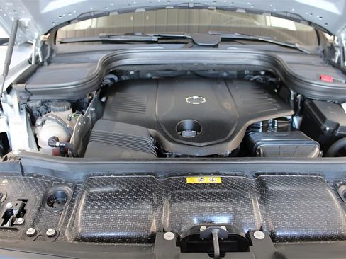 Used 2023 Mercedes-Benz GLS 450 4MATIC image 30