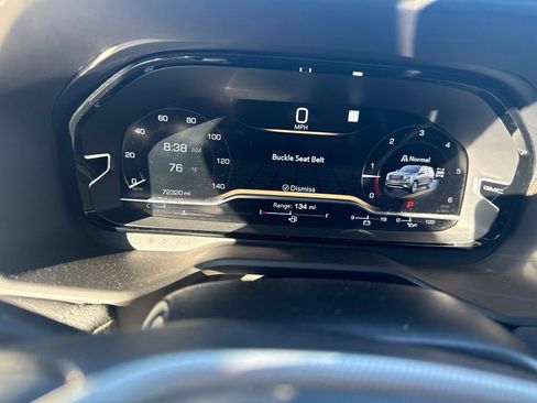 Used 2022 GMC Yukon Denali w/ Denali Premium Package AWD/4WD image 24