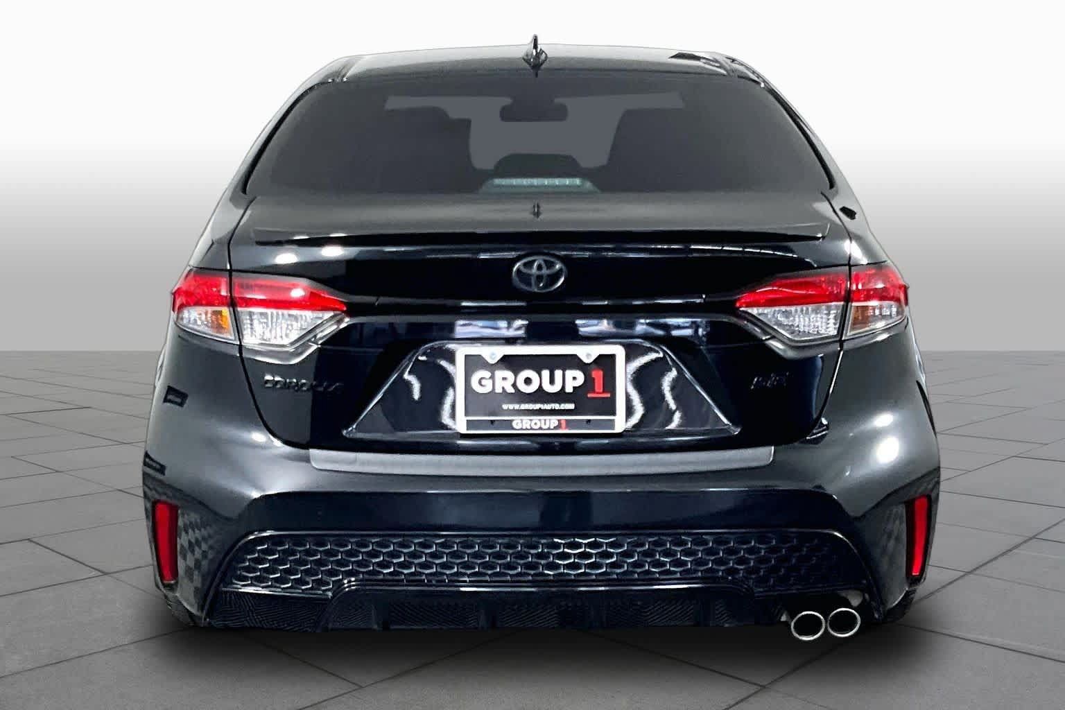 Used 2021 Toyota Corolla SE FWD image 4