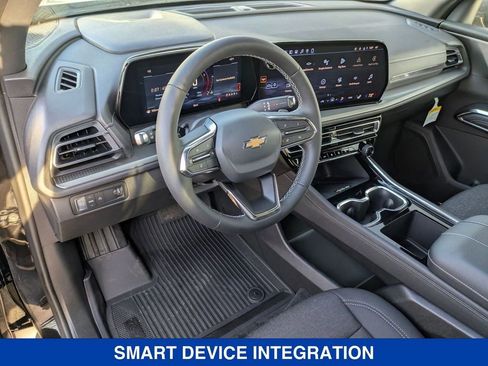 New 2026 Chevrolet Traverse LT w/ Sun and Wheel Package image 17