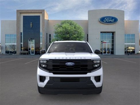 New 2025 Ford Expedition Active image 6