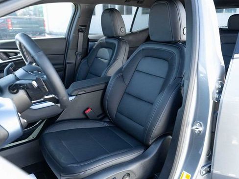 New 2026 Chevrolet Equinox EV LT image 14