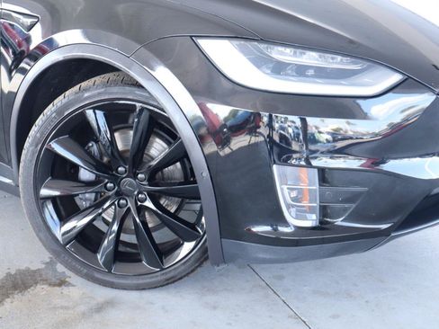 Used 2021 Tesla Model X Long Range AWD/4WD image 4