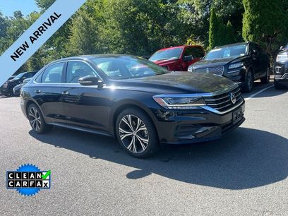 Used 2022 Volkswagen Passat 2.0T SE
