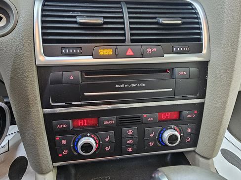 Used 2015 Audi Q7 TDI Prestige image 35