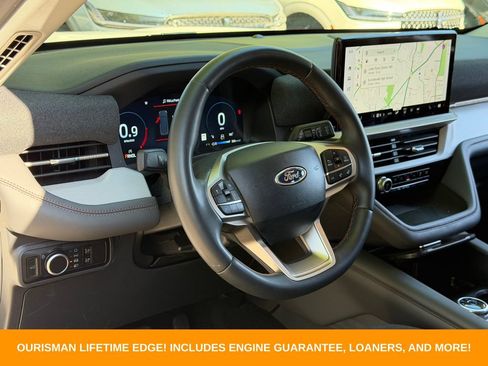 Used 2025 Ford Explorer Active RWD image 28