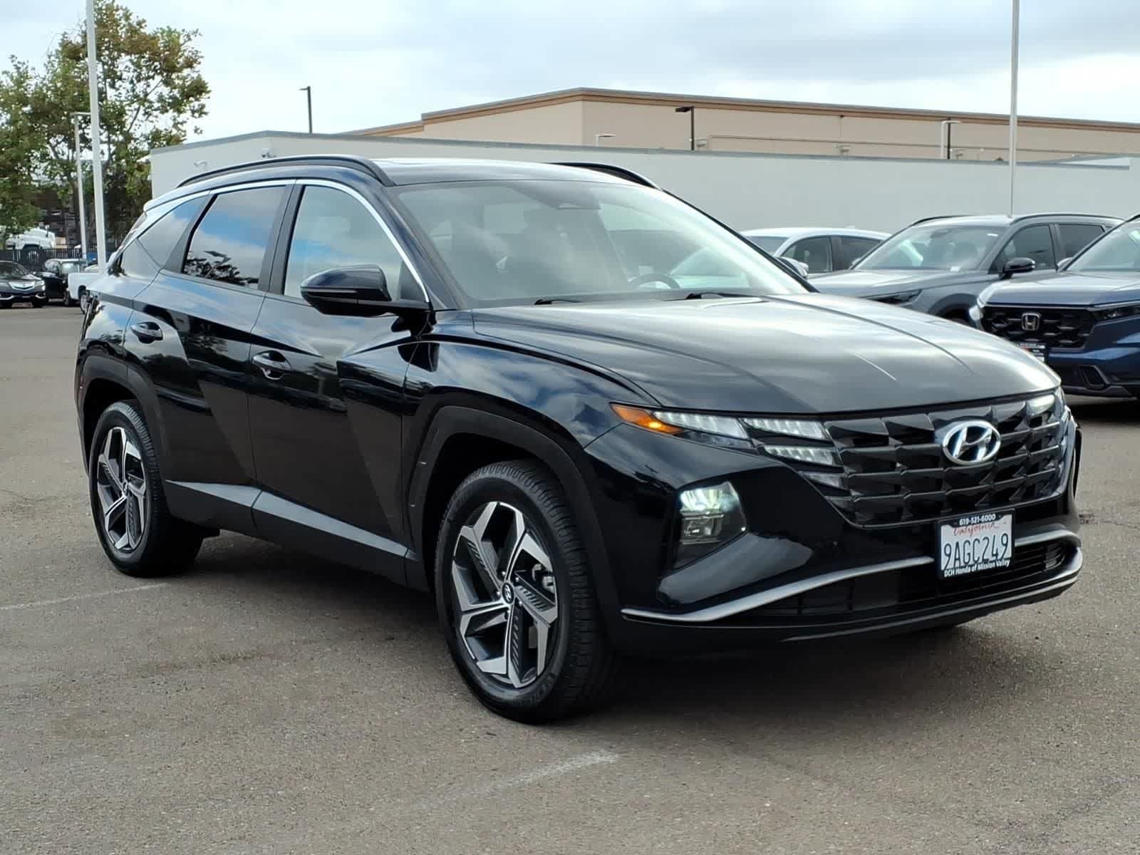 Used 2022 Hyundai Tucson SEL w/ Convenience Package AWD/4WD image 3