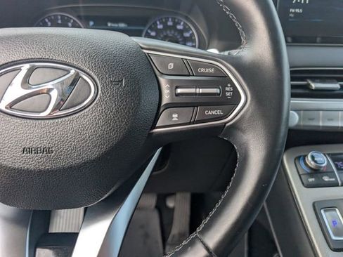 Used 2022 Hyundai Palisade SEL w/ 8P Bench Seat Package AWD/4WD image 14