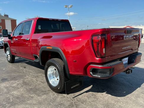 Used 2022 GMC Sierra 3500 Denali w/ Denali Ultimate Package AWD/4WD image 8