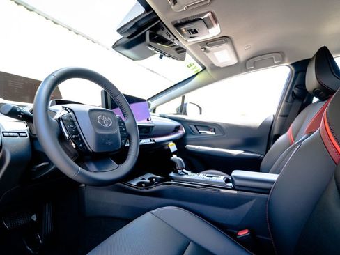 New 2026 Toyota Prius Plug-In Hybrid w/ Limited Premium Package FWD image 5