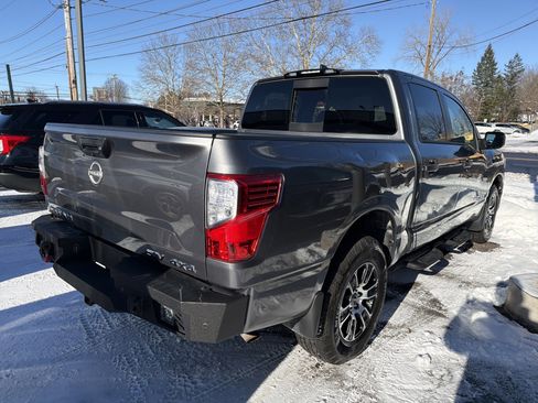 Used 2023 Nissan Titan SV w/ Accessory Utility Package image 6