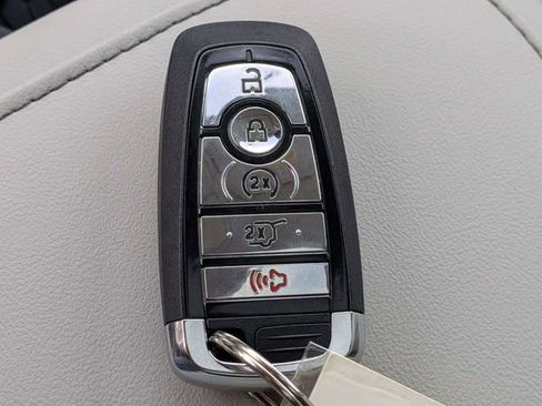 Used 2025 Lincoln Aviator Reserve w/ Equipment Group 201A image 34