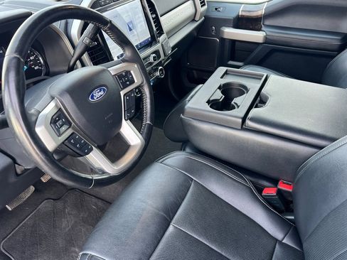 Used 2022 Ford F350 Lariat w/ Lariat Ultimate Package image 7