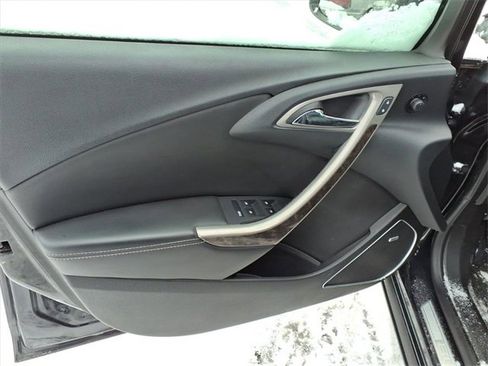 Used 2014 Buick Verano Leather image 11