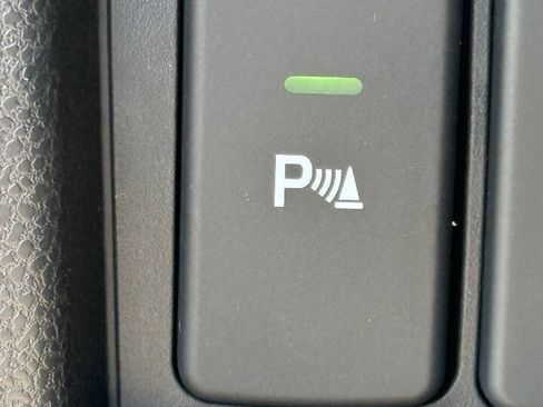 Used 2012 Honda Pilot Touring image 19