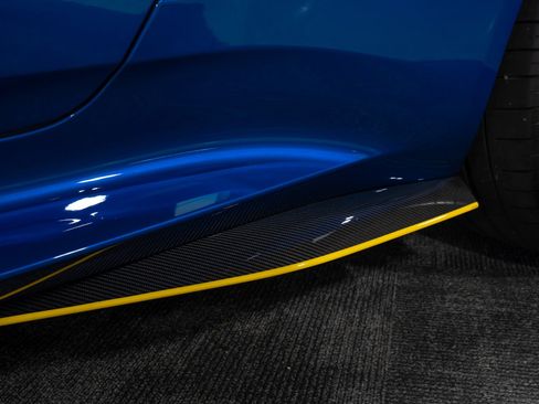 Used 2023 Aston Martin DBS Superleggera Volante RWD image 28
