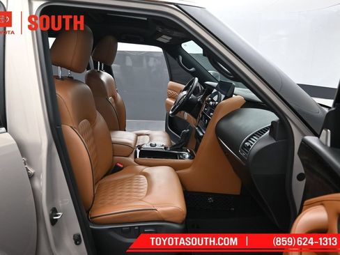 Used 2024 INFINITI QX80 Sensory AWD/4WD image 39