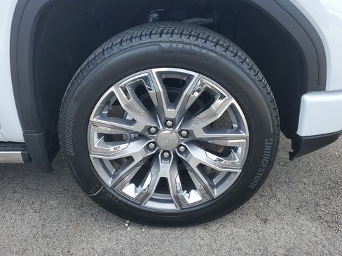 New 2026 GMC Sierra 1500 Denali AWD/4WD image 5