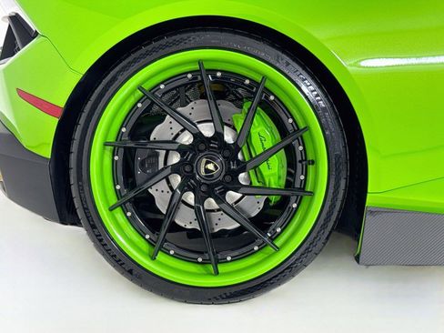 Used 2017 Lamborghini Huracan LP 580-2 RWD image 39