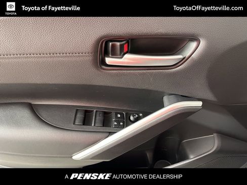 Certified 2024 Toyota Corolla Cross XLE w/ Convenience Package FWD image 26