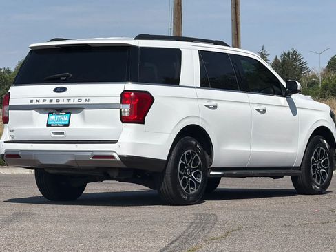 Certified 2023 Ford Expedition XLT AWD/4WD image 2