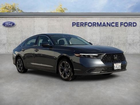 Used 2023 Honda Accord EX image 4