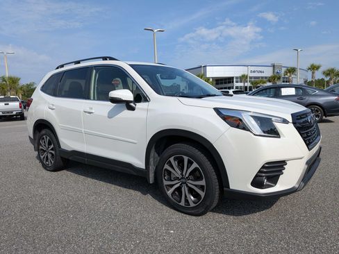 Certified 2024 Subaru Forester Limited w/ Pop Package 2 AWD/4WD image 2