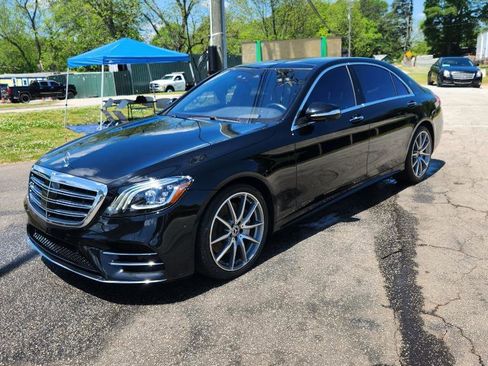 Used 2018 Mercedes-Benz S 560 Sedan image 8