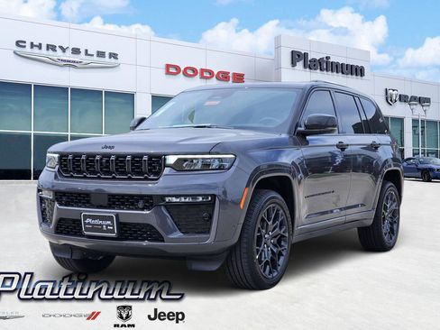 New 2026 Jeep Grand Cherokee Summit w/ Obsidian Package AWD/4WD image 2