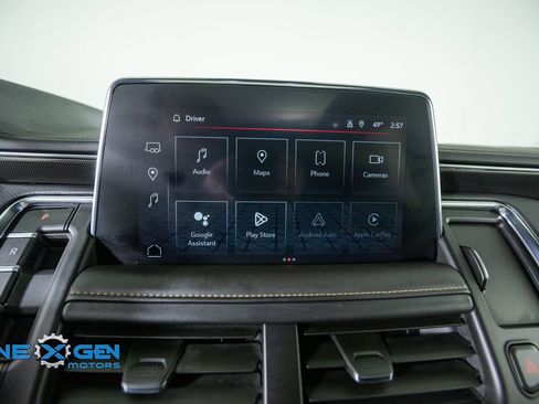 Used 2024 GMC Yukon XL AT4 w/ AT4 Premium Plus Package AWD/4WD image 18