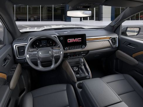 New 2026 GMC Canyon Denali image 15