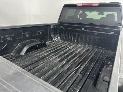 Used 2025 Chevrolet Silverado 2500 LT w/ Convenience Package AWD/4WD image 22