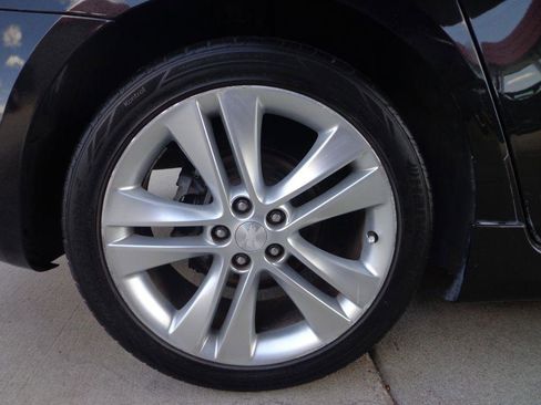 Used 2013 Chevrolet Cruze LTZ w/ Enhanced Safety Package image 10