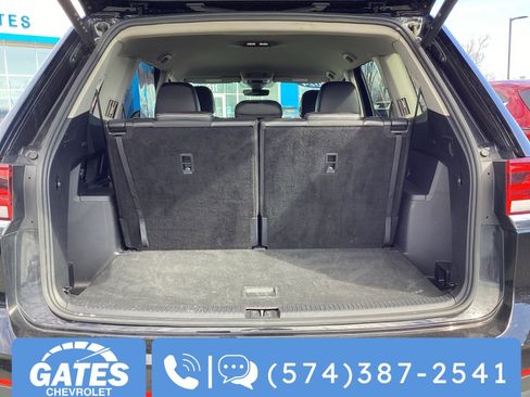 Used 2024 Volkswagen Atlas SE image 10