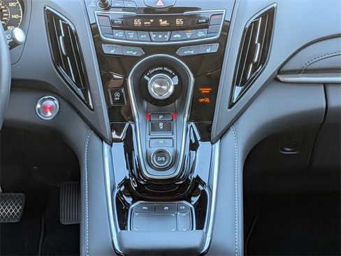 Certified 2025 Acura RDX w/ Technology Package image 22