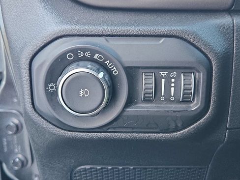 Used 2020 Jeep Wrangler Unlimited Sport AWD/4WD image 24