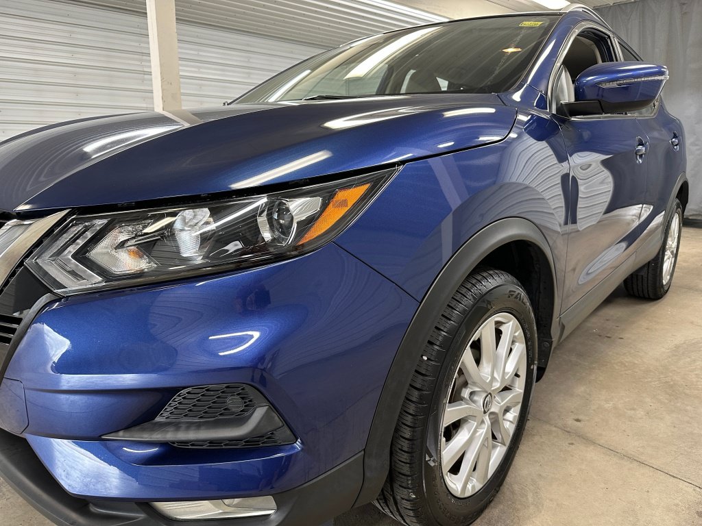 Used 2021 Nissan Rogue Sport SV FWD image 31