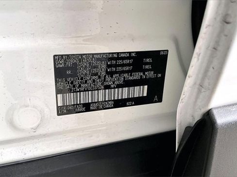 Used 2025 Toyota RAV4 XLE image 16