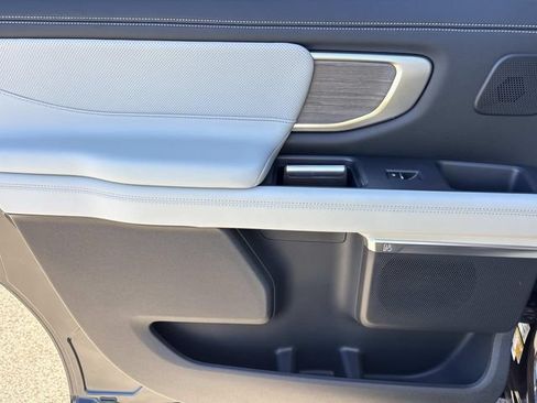 New 2026 Ford Expedition Max Platinum w/ Platinum Ultimate Package AWD/4WD image 21