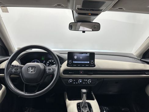 Certified 2024 Honda HR-V LX image 17