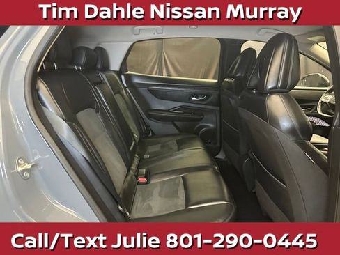 Used 2025 Nissan Ariya AWD image 18