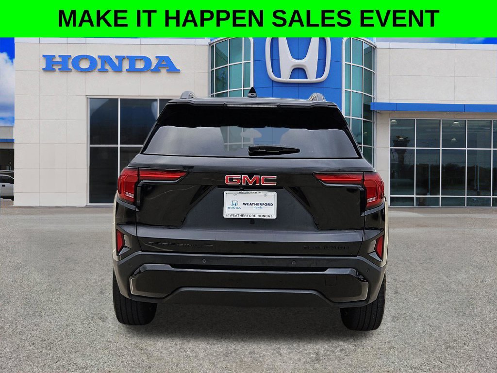 Used 2025 GMC Terrain Elevation w/ Black Edition AWD/4WD image 4