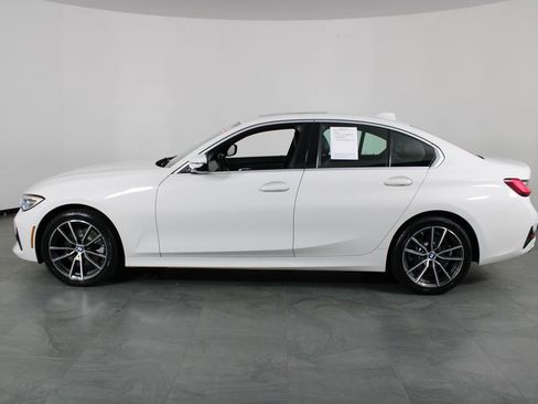 Used 2022 BMW 330i Sedan image 11
