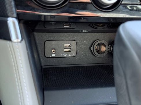 Used 2024 Subaru Forester Premium AWD/4WD image 39