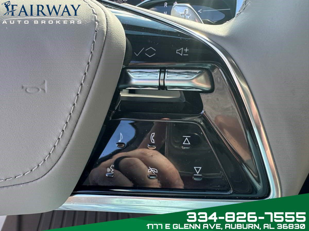 Used 2025 Cadillac Escalade Sport Platinum AWD/4WD image 20