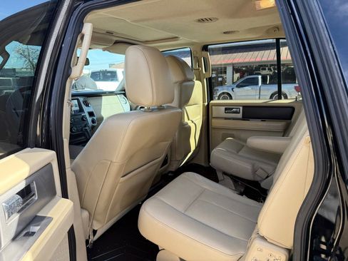 Used 2016 Ford Expedition EL XLT w/ Equipment Group 202A image 13