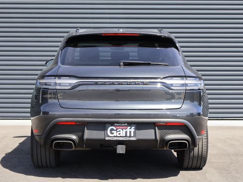 Certified 2023 Porsche Macan AWD/4WD image 11